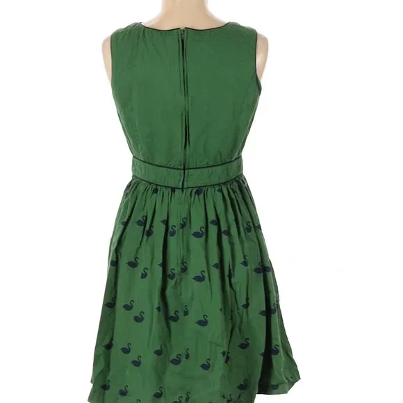 ModCloth Knitted Dove  New Girl Swan Dress - Picture 2 of 2